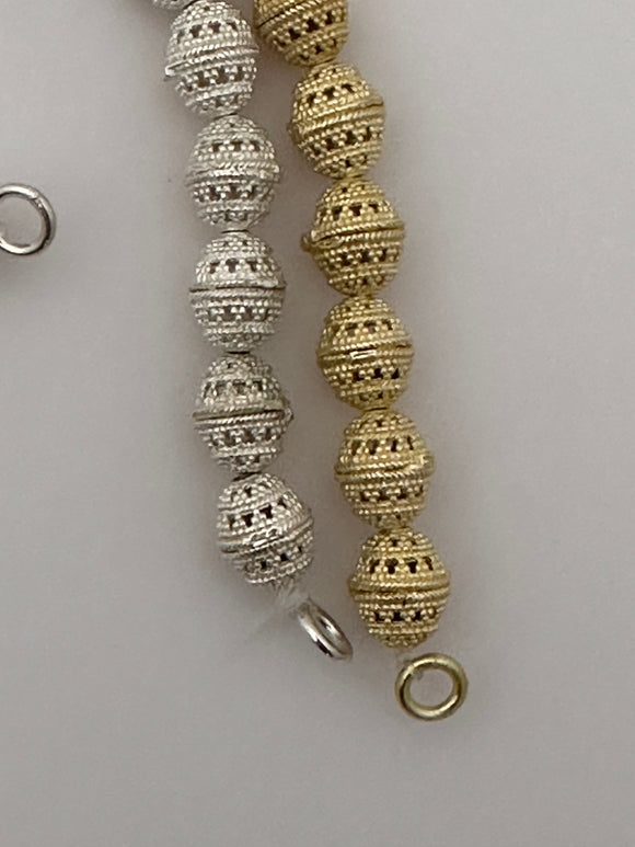1 Strand Gold Finish And Silver Plated  Light Weight Bead Fancy Bead e-coated 21 Beads in a strand   Size: 8mmX9mm