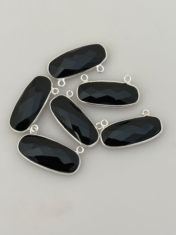 Black Onyx Bezel Piece a Pack Connector  Sterling Silver 925 Black Onyx Oval  Shape, Size : 10mmX24mm.