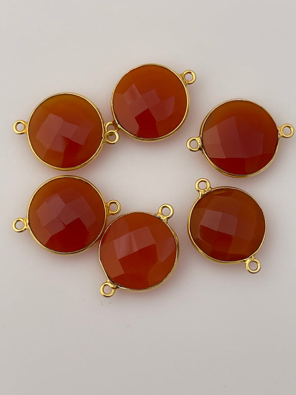 Black Red Onyx Pack of Six Pieces Connector Real Gold Plated  Red Onyx Coin  Shape, Size : 15mm.