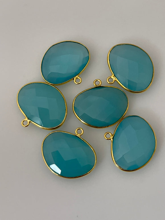 Aqua Chalcedony Bezel Pack of 6 Pieces 1 Loop Real Gold Plated And  Sterling Silver Aqua Chalcedony Hoval Shape, Two Size :15mX20m,10mX15m