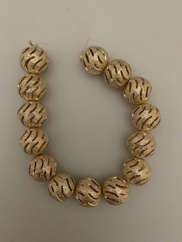 1 Strand of Fancy Shiny  Round Gold Finish,Brushed Finished Round  Beads , E-coated Beads. Bead Size is: 15mm