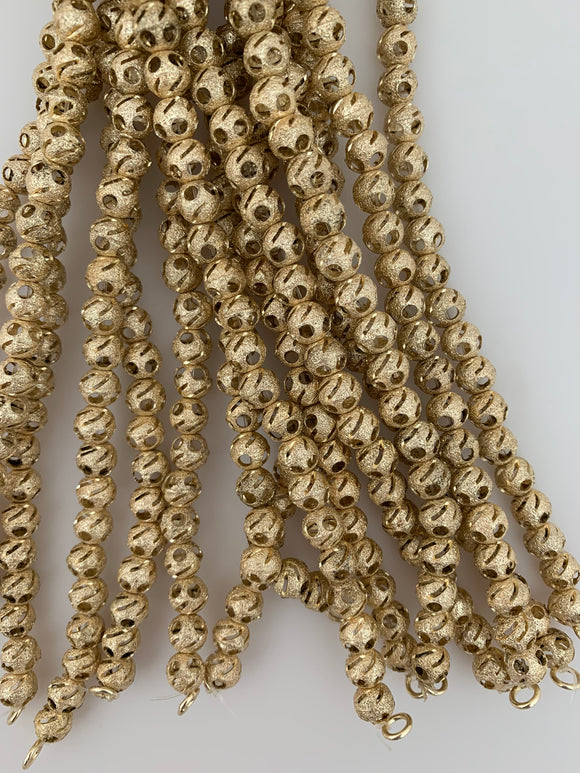 1 Strand of Fancy  Shiny Round Gold Finish,Brushed Finished Round  Beads , E-coated Beads. Bead Size is: 8mm(27 Bead In Strand)
