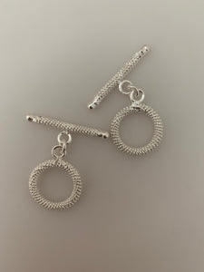 2 Pcs of Sterling Silver Fancy Toggle /Claps  Size : 18mm | T2SS