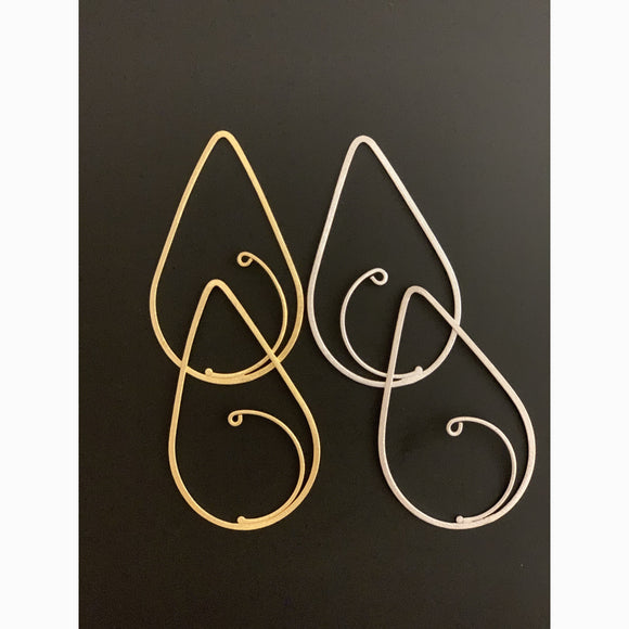 Large Tear Drop Finding (Gold Finish/Silver Plated) | Purity Beads.