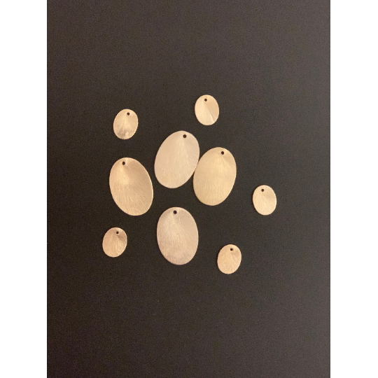 Oval Shape Finding with One Hole (Gold Plated/Silver Plated) | Purity Beads